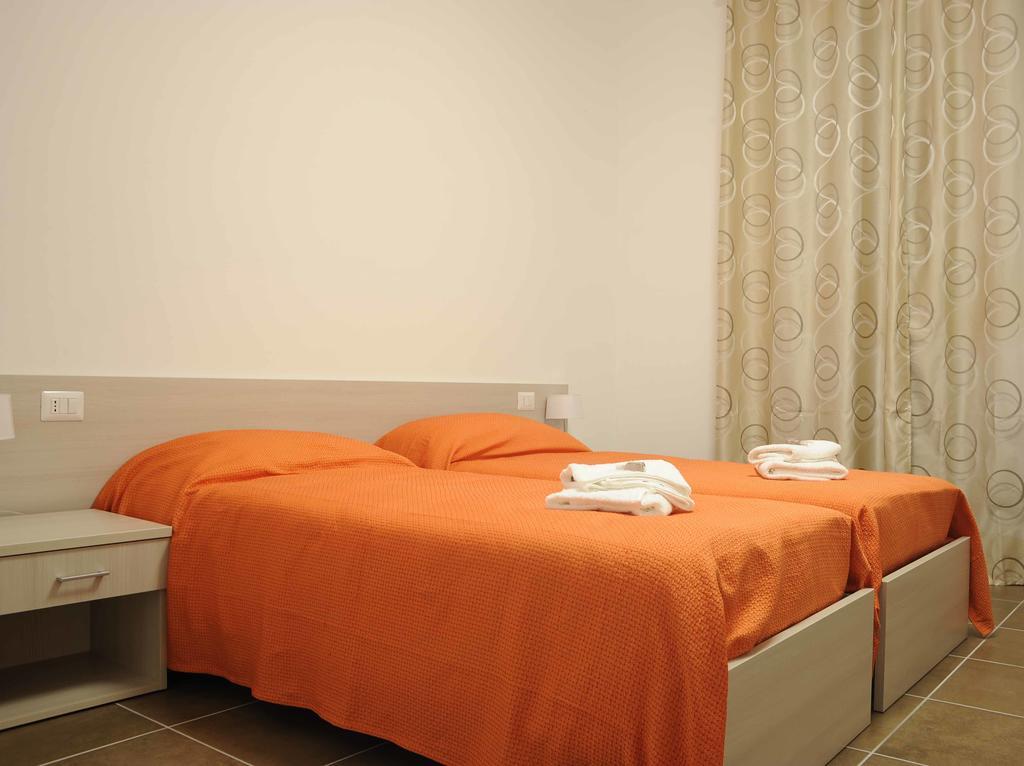 Agriturismo La Bioca Кастильоне Фалето Екстериор снимка